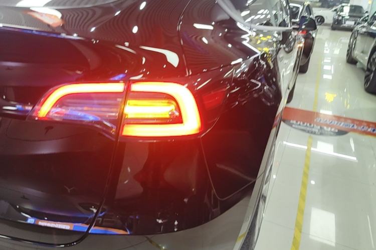 Used Tesla Model Y 2022 Rear-Wheel-Drive Version Exterior 3