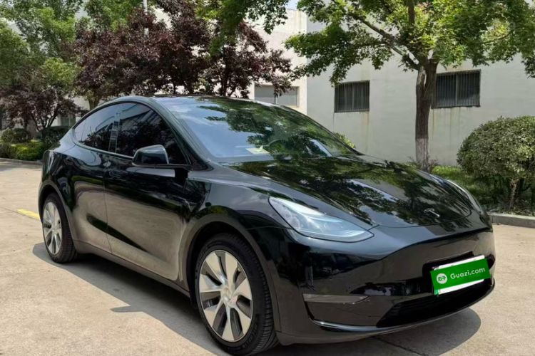 Used Tesla Model Y 2022 Revised Version Long-Range All-Wheel Drive Exterior 3