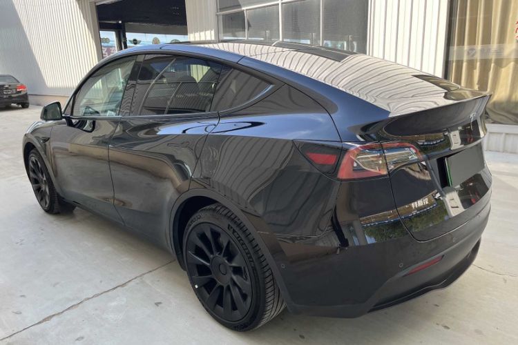 Used Tesla Model Y 2022 Rear-Wheel-Drive Version Exterior 3