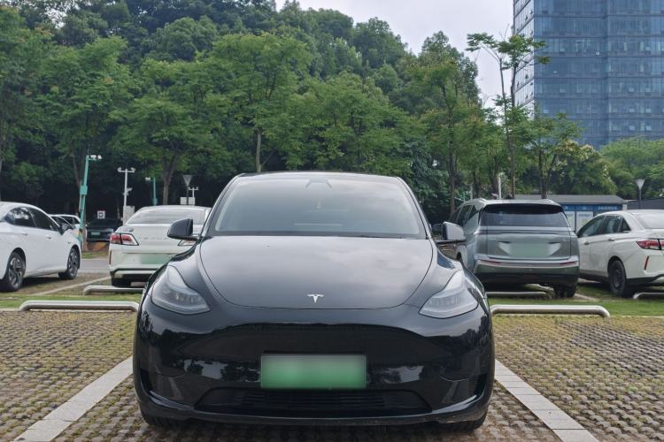 Used Tesla Model Y 2022 Rear-Wheel-Drive Version Exterior 3
