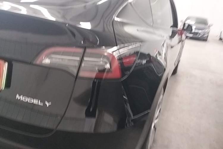 Used Tesla Model Y 2022 Revised Version Rear-Wheel Drive Exterior 3