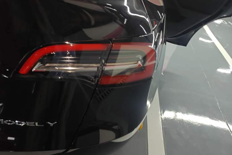 Used Tesla Model Y 2022 Revised Version Rear-Wheel Drive Exterior 3