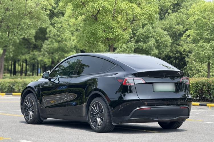 Used Tesla Model Y 2022 Revised Version Rear-Wheel Drive Exterior 3