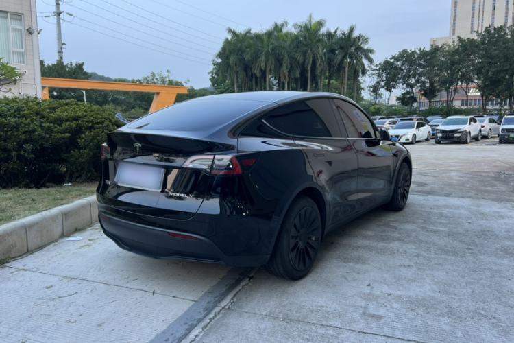 Used Tesla Model Y 2022 Rear-Wheel-Drive Version Exterior 3