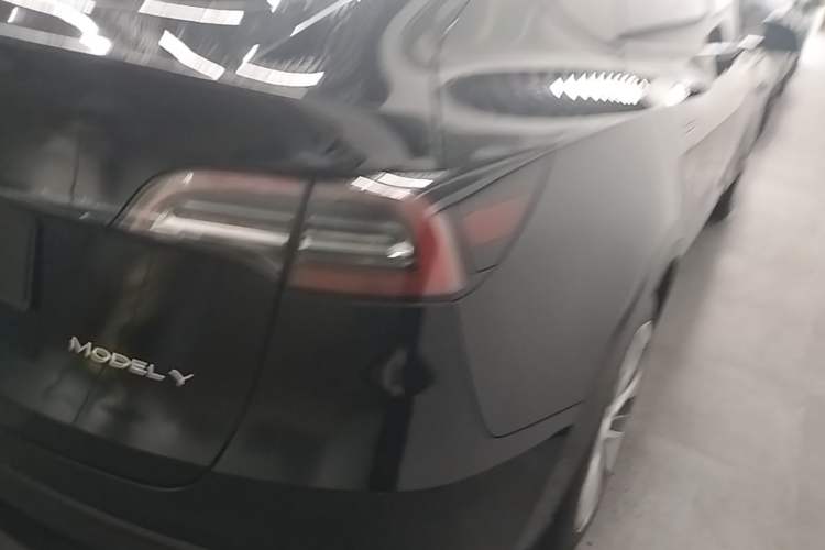 Used Tesla Model Y 2022 Revised Version Rear-Wheel Drive Exterior 3