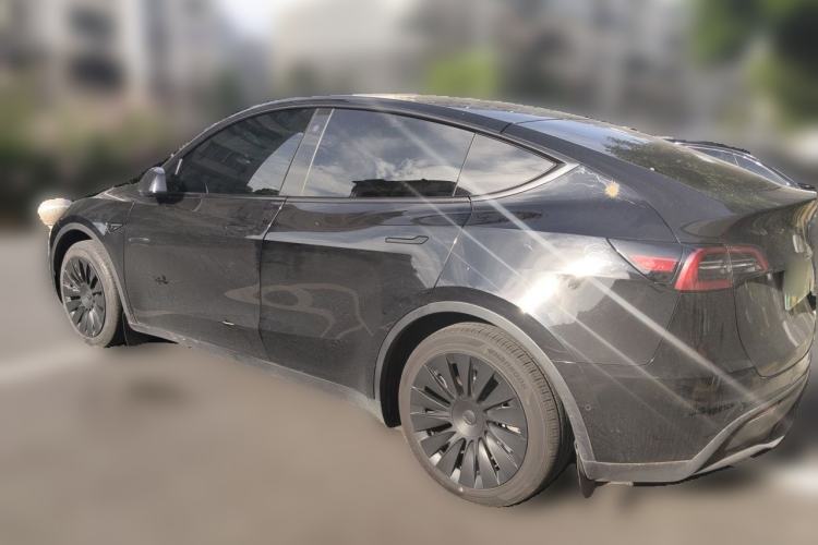Used Tesla Model Y 2022 Revised Version Rear-Wheel Drive Exterior 3