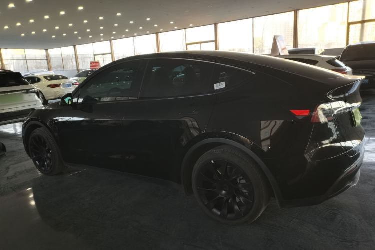 Used Tesla Model Y 2022 Rear-Wheel-Drive Version Exterior 3