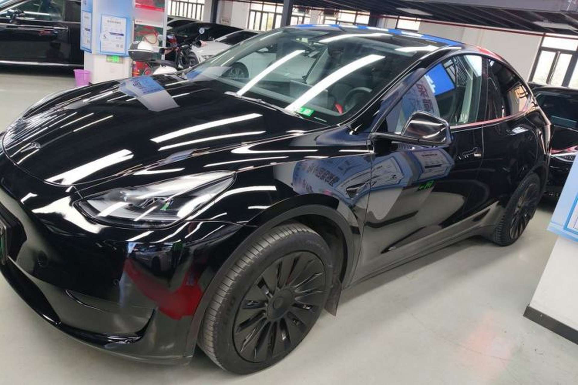 Used Tesla Model Y 2022 Revised Version Rear-Wheel Drive Exterior 3