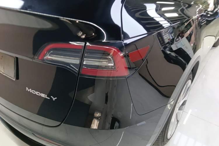 Used Tesla Model Y 2022 Revised Version Rear-Wheel Drive Exterior 3