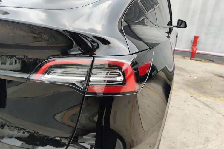 Used Tesla Model Y 2022 Rear-Wheel-Drive Version Exterior 3