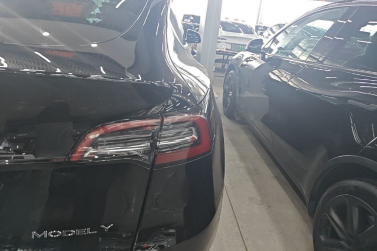 Used Tesla Model Y 2022 Revised Version Rear-Wheel Drive Exterior 3