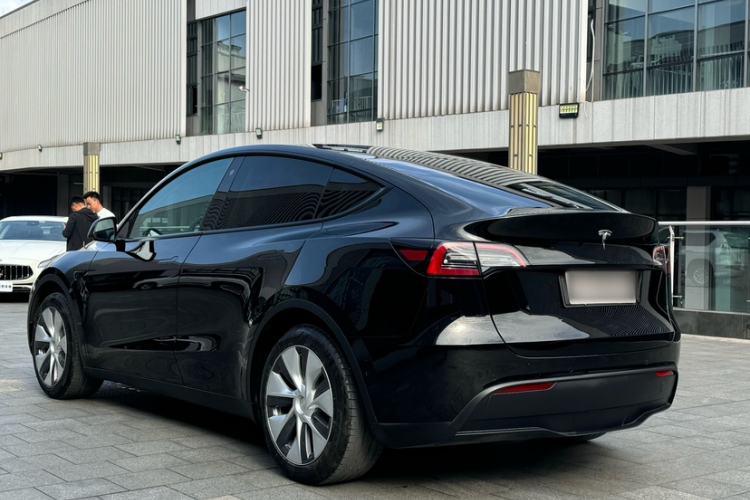 Used Tesla Model Y 2022 Revised Version Rear-Wheel Drive Exterior 3