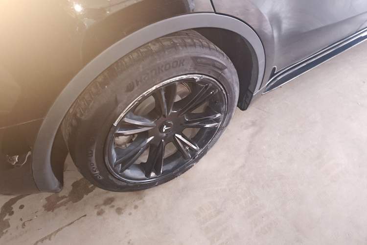 Used Tesla Model Y 2022 Rear-Wheel-Drive Version Exterior 3