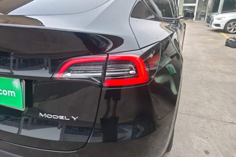 Used Tesla Model Y 2022 Revised Version Rear-Wheel Drive Exterior 3