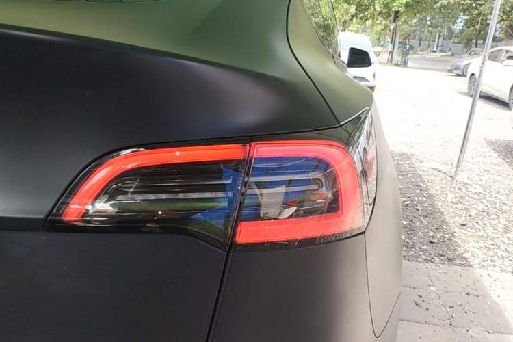Used Tesla Model Y 2022 Revised Version Rear-Wheel Drive Exterior 3