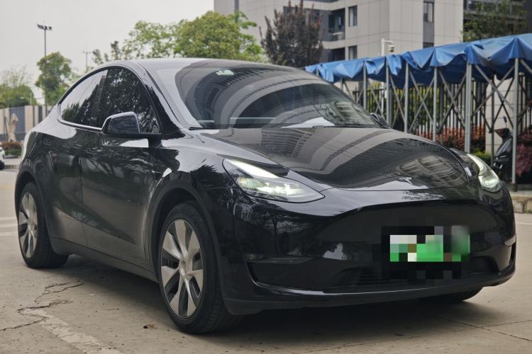 Used Tesla Model Y 2022 Revised Version Long-Range All-Wheel Drive Exterior 3