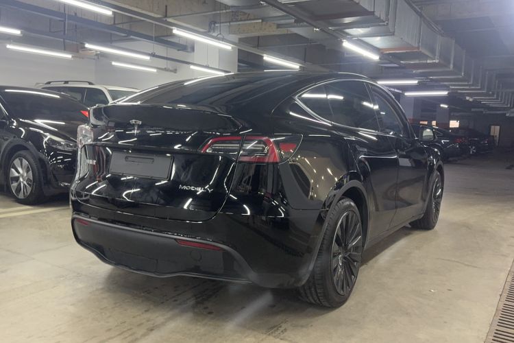Used Tesla Model Y 2022 Rear-Wheel-Drive Version Exterior 3