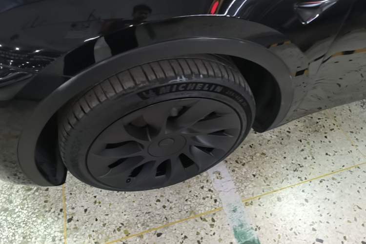 Used Tesla Model Y 2022 Revised Version Rear-Wheel Drive Exterior 4