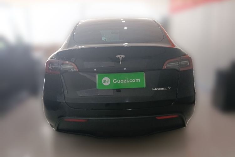 Used Tesla Model Y 2022 Rear-Wheel-Drive Version Exterior 4
