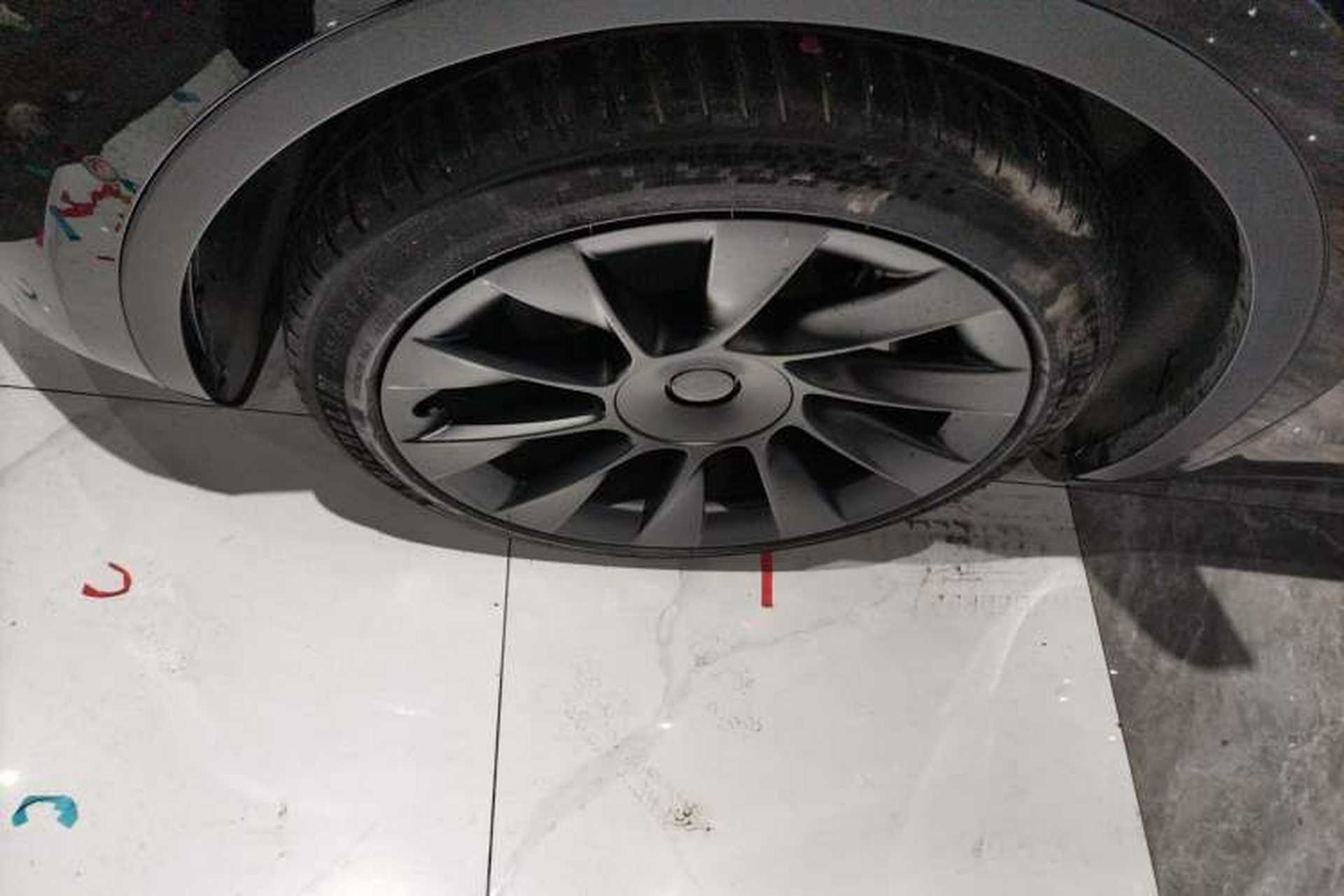 Used Tesla Model Y 2022 Rear-Wheel-Drive Version Exterior 4
