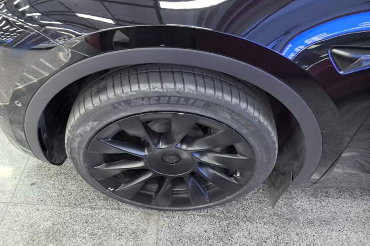 Used Tesla Model Y 2022 Revised Version Rear-Wheel Drive Exterior 4