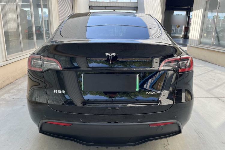 Used Tesla Model Y 2022 Rear-Wheel-Drive Version Exterior 4