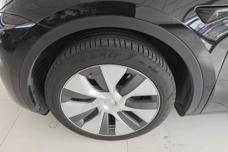 Used Tesla Model Y 2022 Revised Version Rear-Wheel Drive Exterior 4