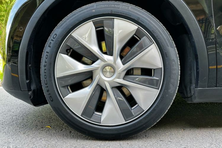 Used Tesla Model Y 2022 Revised Version Rear-Wheel Drive Exterior 4