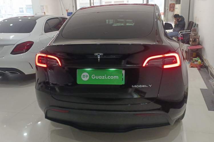 Used Tesla Model Y 2022 Revised Version Rear-Wheel Drive Exterior 4