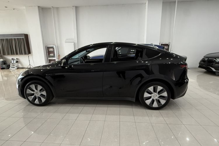 Used Tesla Model Y 2022 Revised Version Rear-Wheel Drive Exterior 4