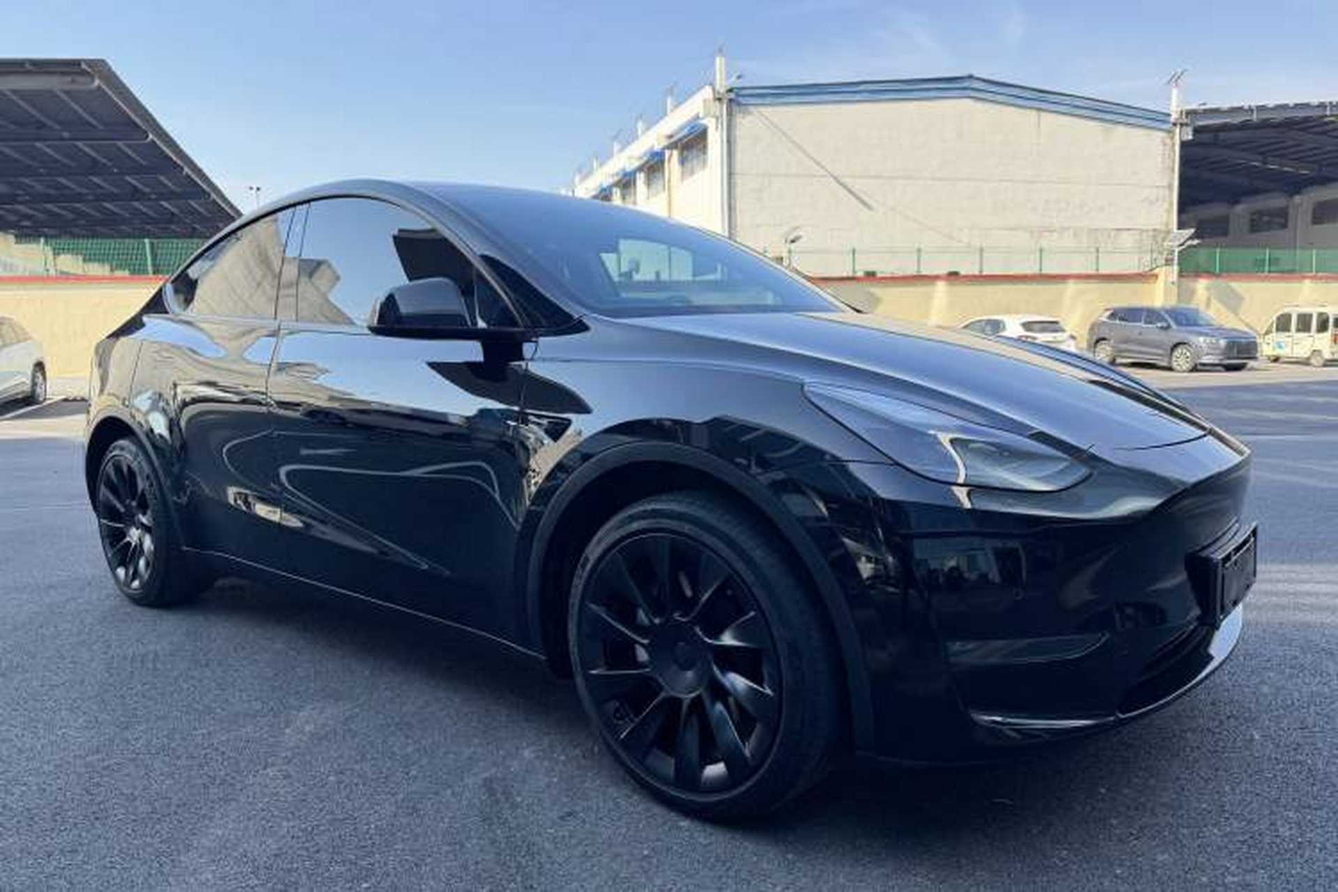 Used Tesla Model Y 2022 Revised Version Long-Range All-Wheel Drive Exterior 4