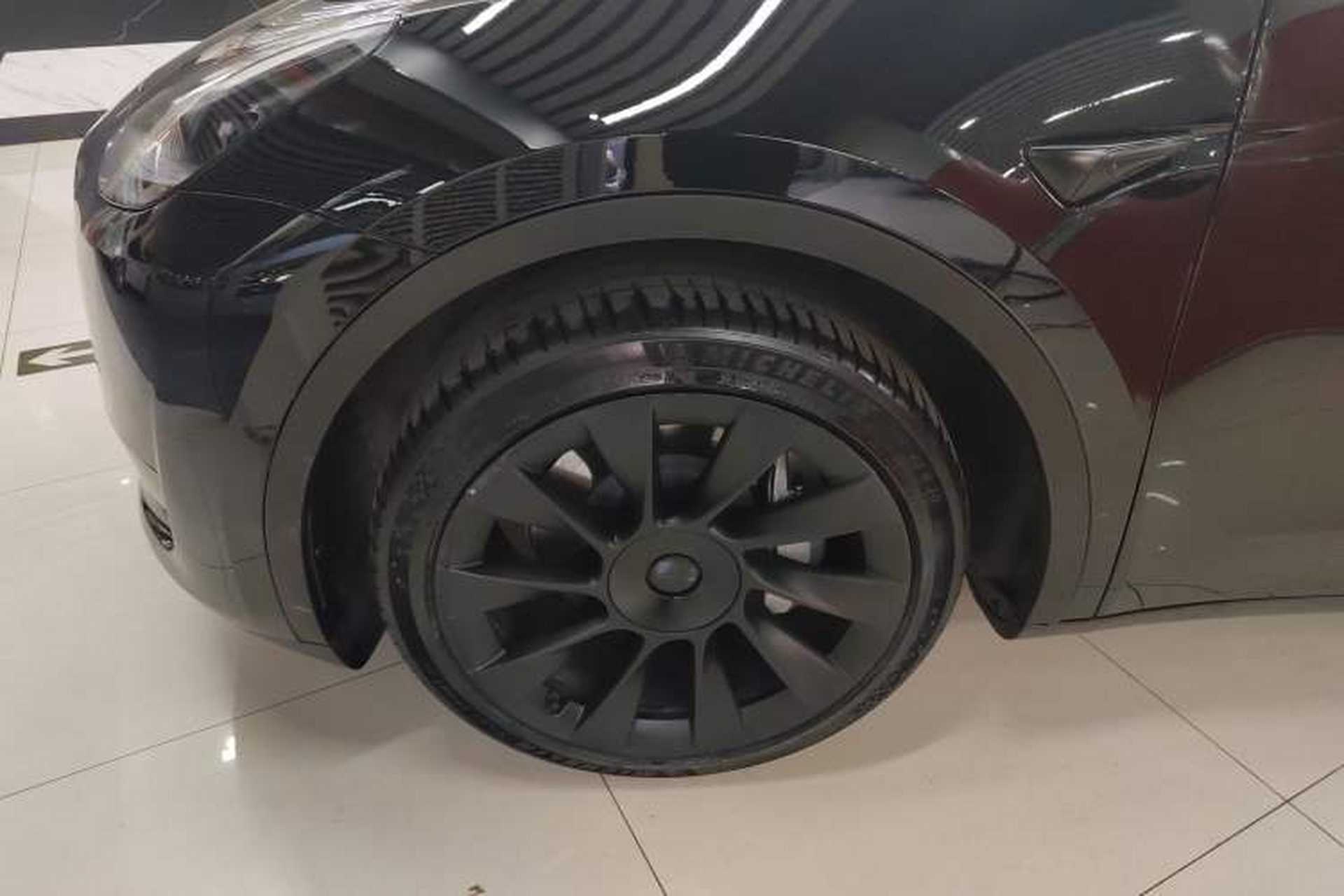Used Tesla Model Y 2022 Rear-Wheel-Drive Version Exterior 4