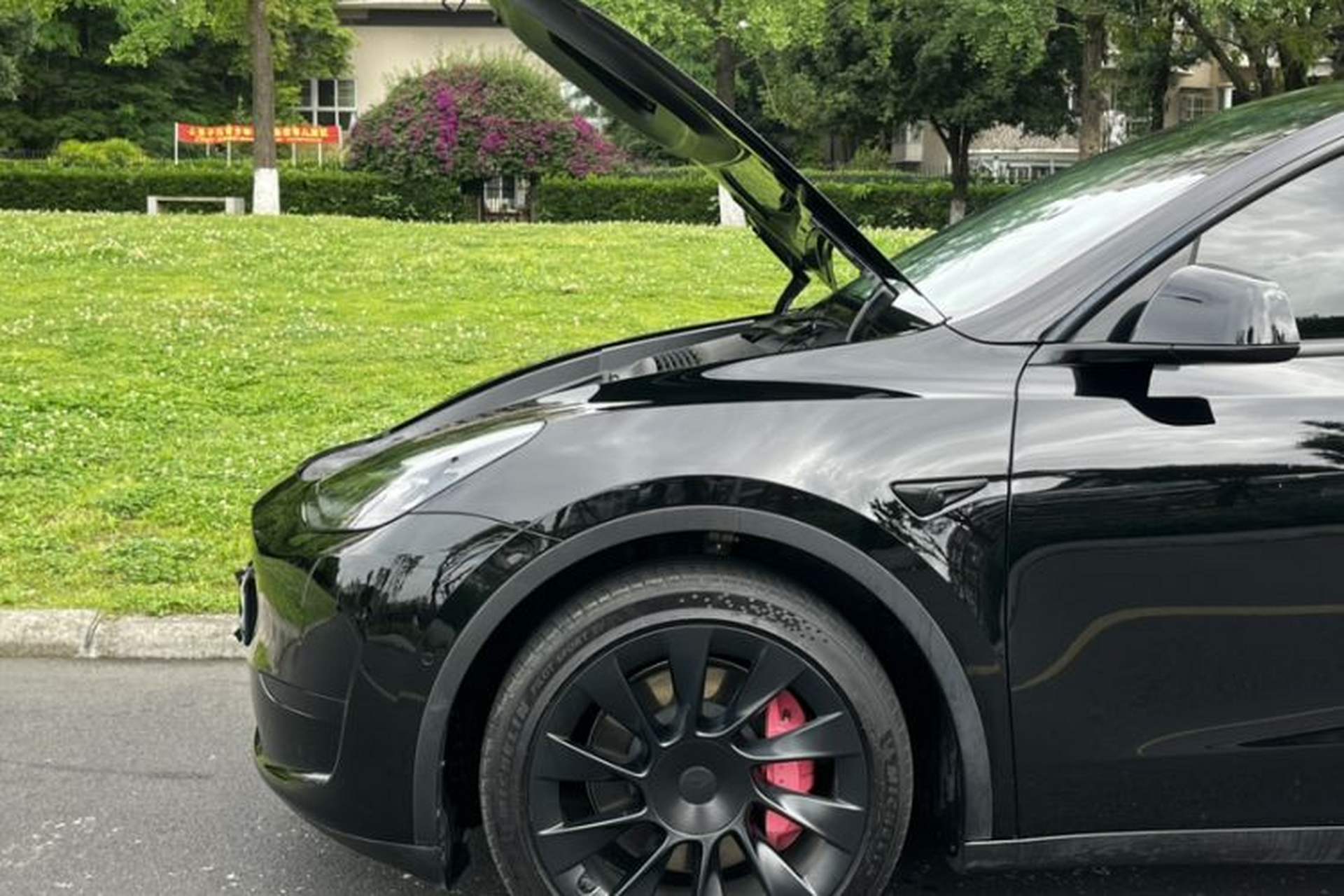 Used Tesla Model Y 2022 Revised Version Rear-Wheel Drive Exterior 4