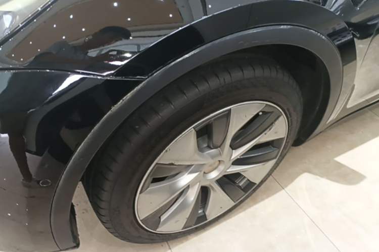 Used Tesla Model Y 2022 Revised Version Rear-Wheel Drive Exterior 4