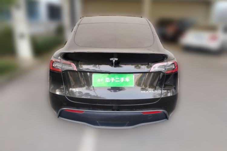 Used Tesla Model Y 2022 Rear-Wheel-Drive Version Exterior 4