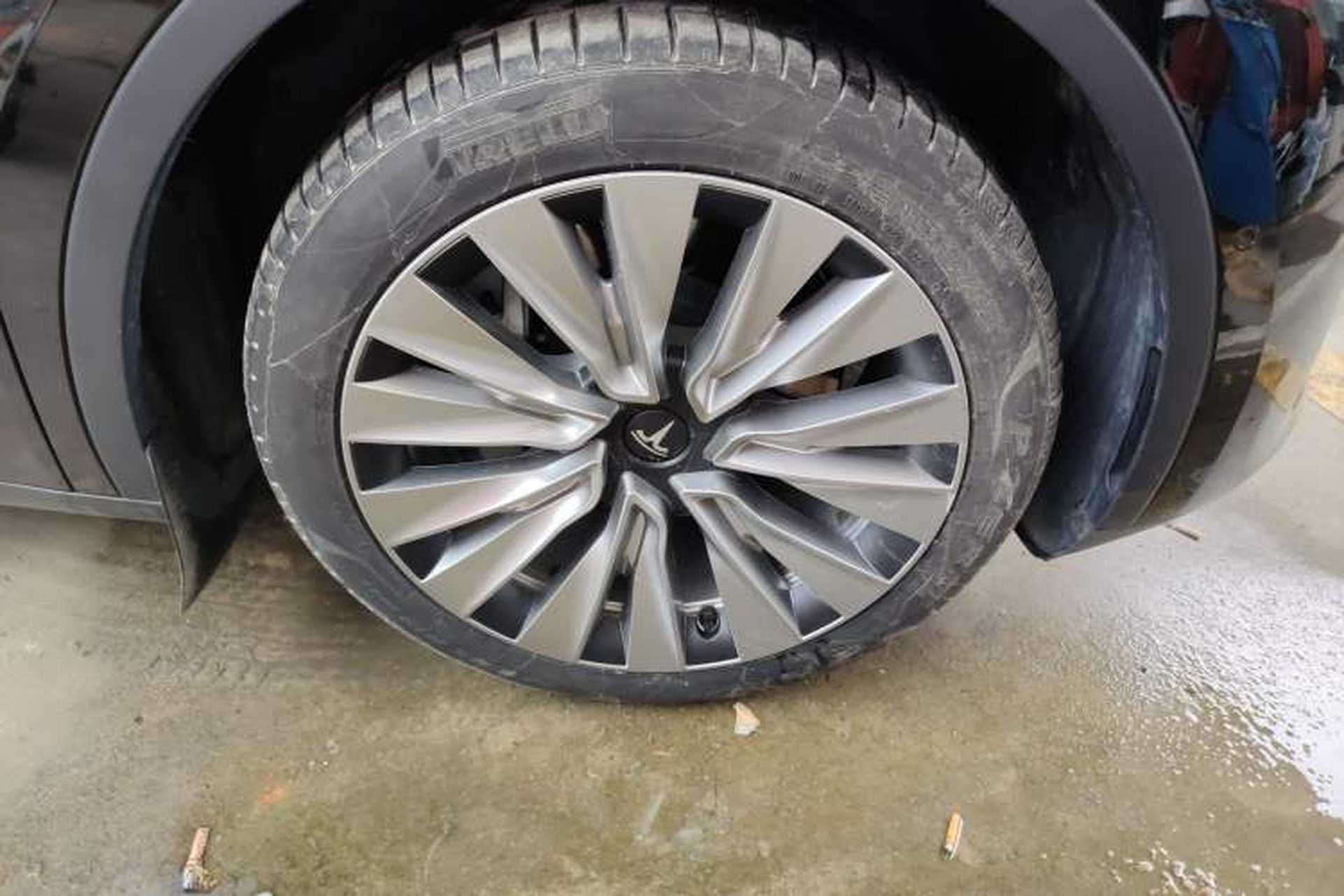 Used Tesla Model Y 2022 Revised Version Rear-Wheel Drive Exterior 4