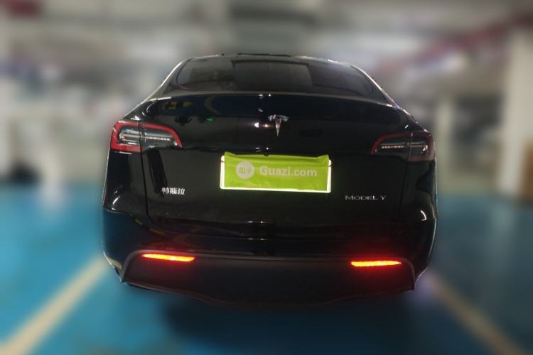 Used Tesla Model Y 2022 Rear-Wheel-Drive Version Exterior 4