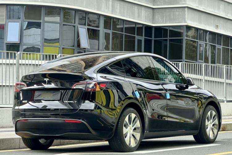 Used Tesla Model Y 2022 Revised Version Rear-Wheel Drive Exterior 4