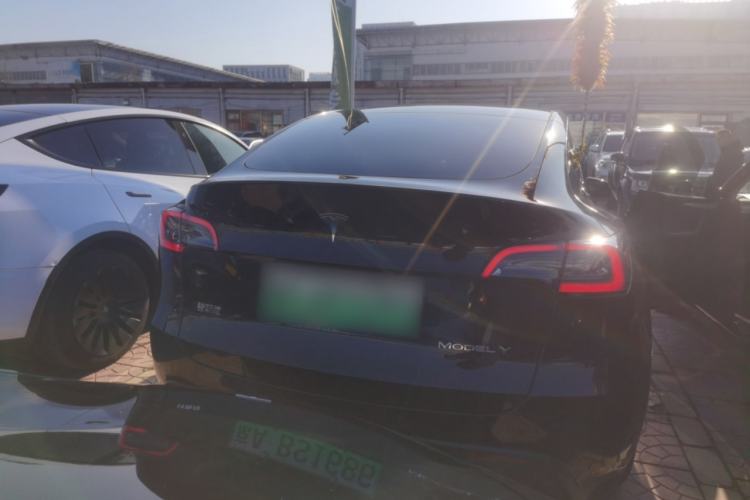 Used Tesla Model Y 2022 Revised Version Rear-Wheel Drive Exterior 4