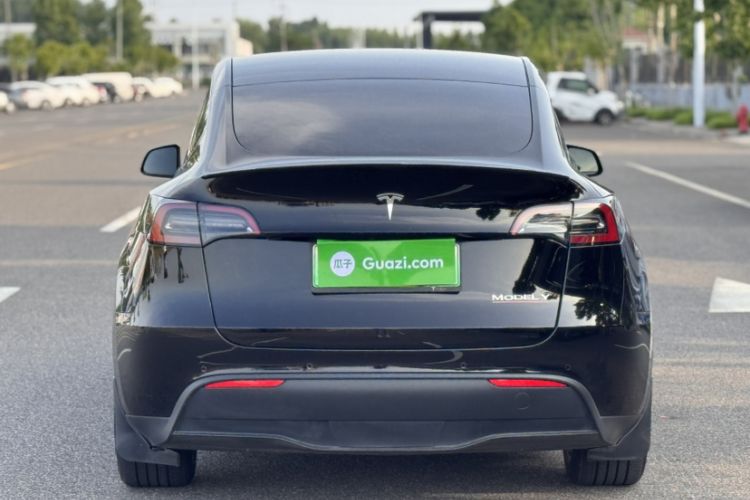 Used Tesla Model Y 2022 Rear-Wheel-Drive Version Exterior 4