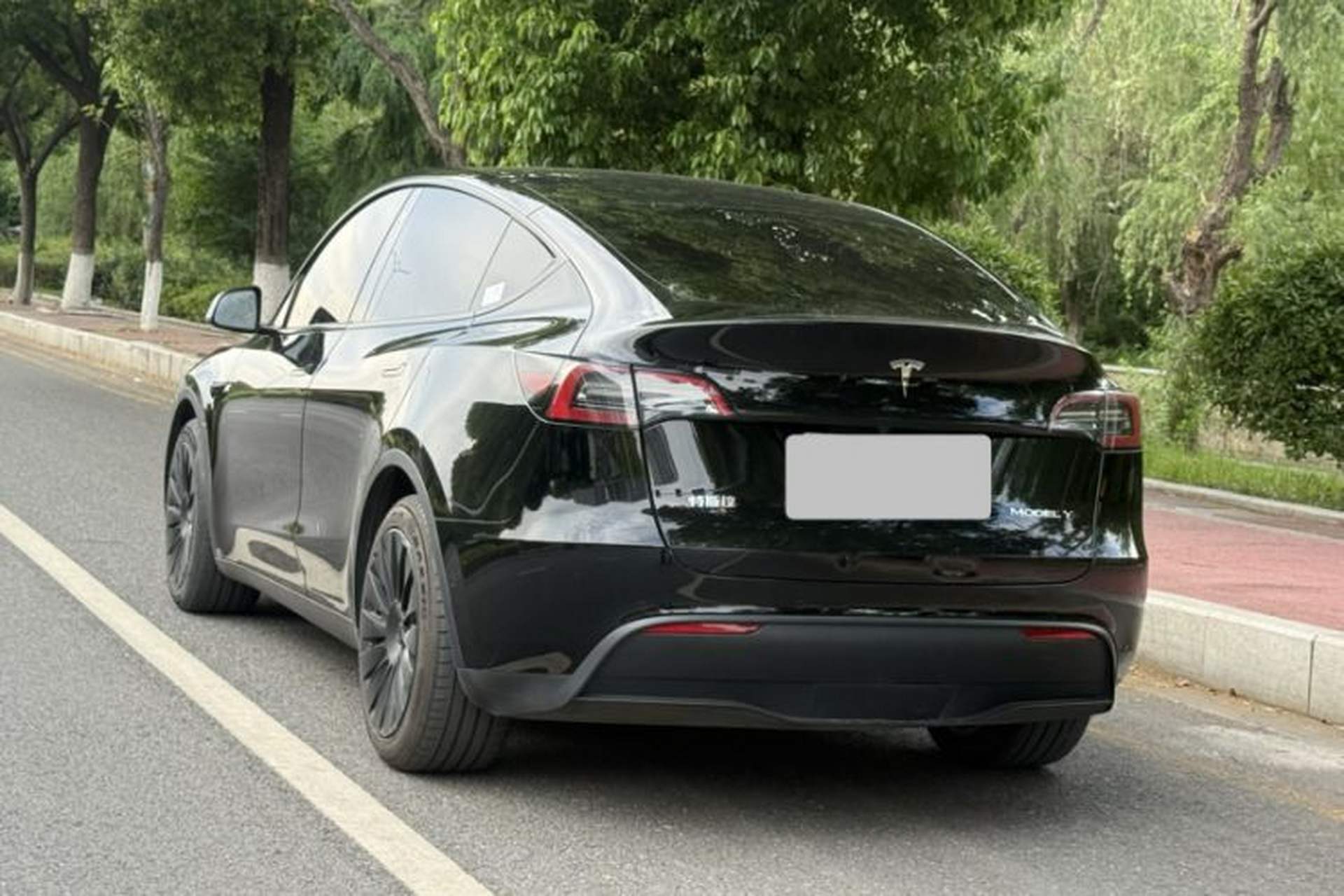Used Tesla Model Y 2022 Revised Version Rear-Wheel Drive Exterior 4