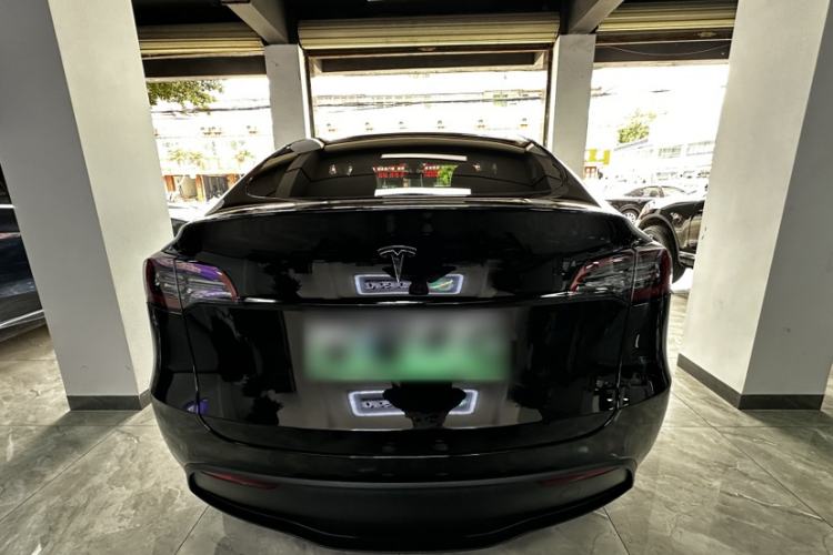 Used Tesla Model Y 2022 Rear-Wheel-Drive Version Exterior 4