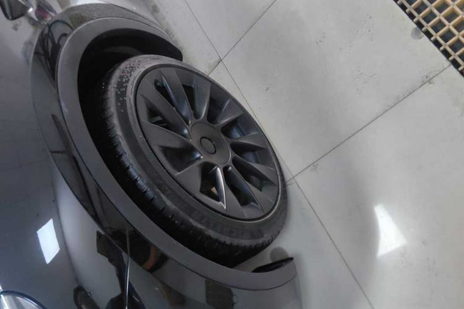 Used Tesla Model Y 2022 Rear-Wheel-Drive Version Exterior 4