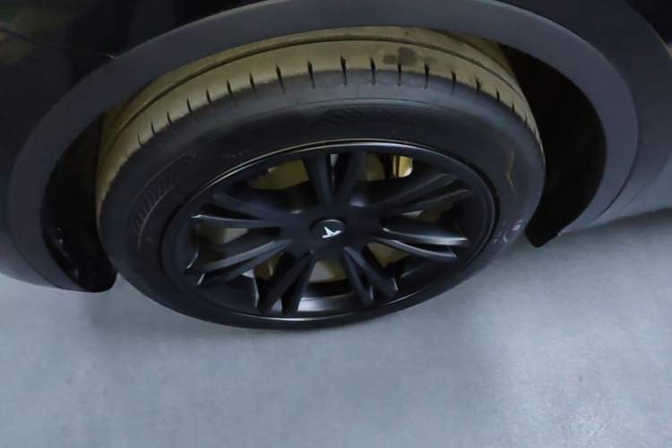 Used Tesla Model Y 2022 Revised Version Rear-Wheel Drive Exterior 4