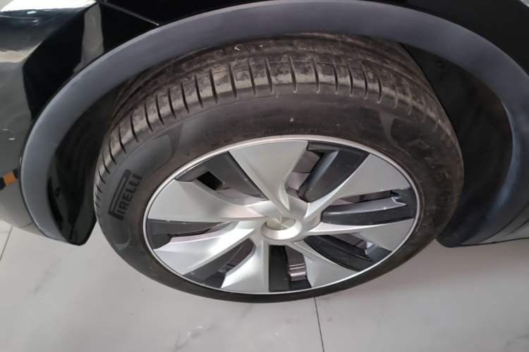 Used Tesla Model Y 2022 Revised Version Rear-Wheel Drive Exterior 4