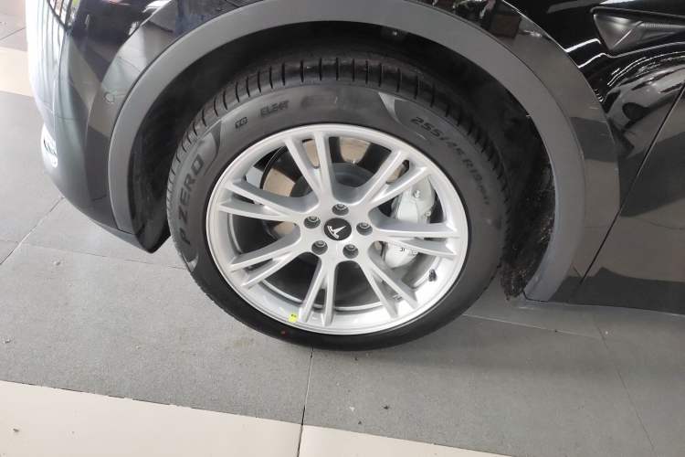 Used Tesla Model Y 2022 Revised Version Rear-Wheel Drive Exterior 4