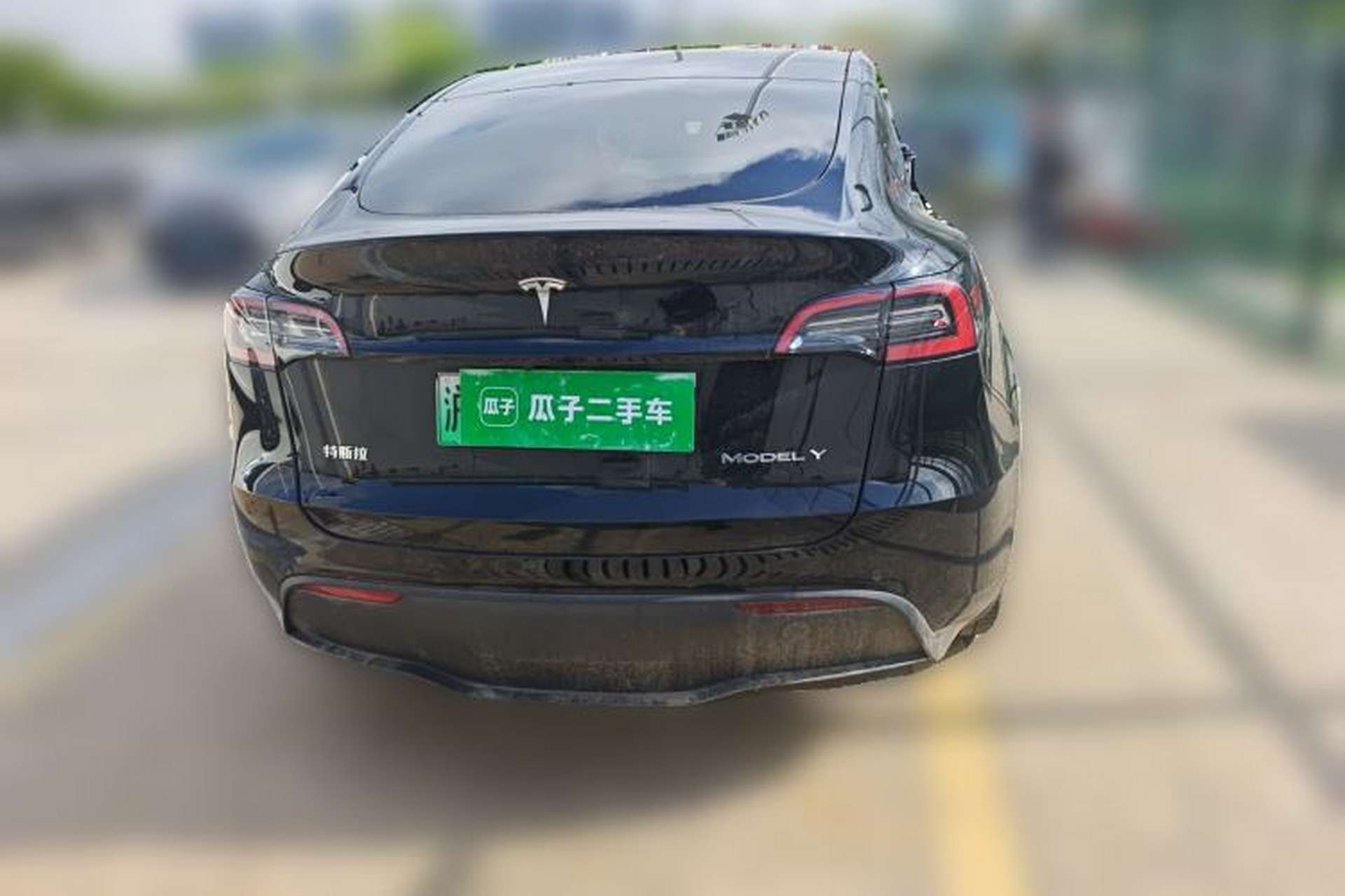 Used Tesla Model Y 2022 Rear-Wheel-Drive Version Exterior 4