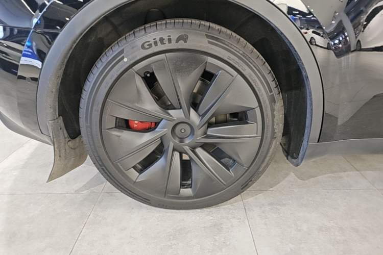 Used Tesla Model Y 2022 Revised Version Rear-Wheel Drive Exterior 5