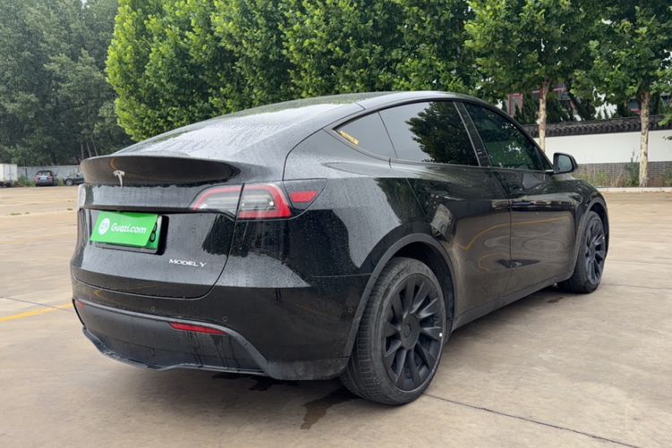 Used Tesla Model Y 2022 Revised Version Long-Range All-Wheel Drive Exterior 5