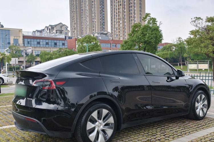 Used Tesla Model Y 2022 Rear-Wheel-Drive Version Exterior 5